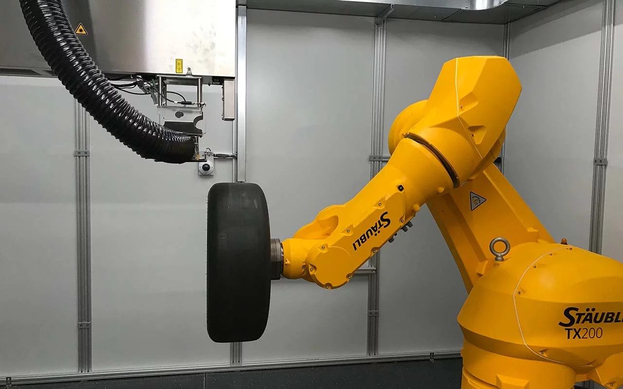 JENSCAN TIRE - Laser System for Tire Prototyping 